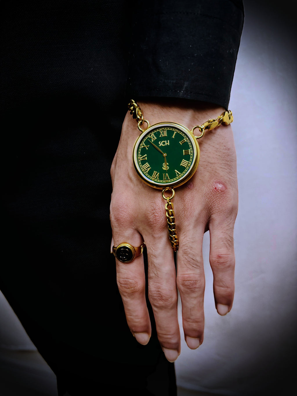 SCH Emerald Gold — Swiss Quartz Luxury Timepiece